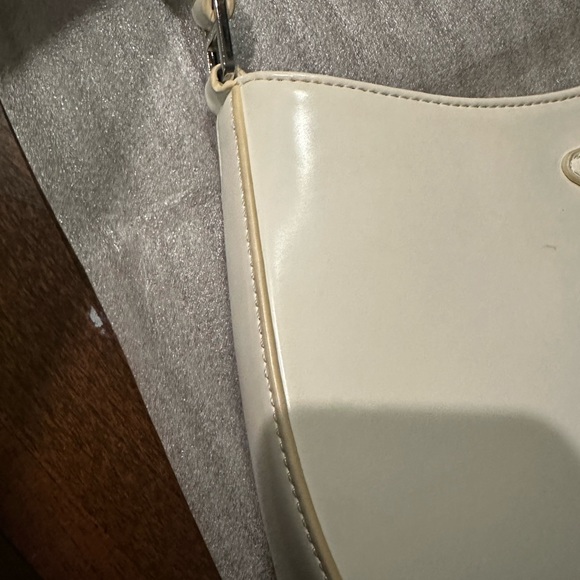 White Cleo Bag - Picture 7 of 7